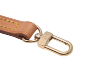 Load image into Gallery viewer, LOUIS VUITTON ルイヴィトン ショルダーストラップ ナチュラル ベージュ ヌメ革 ゴールド金具 美品 中古 62835