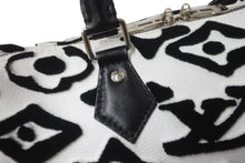 Load image into Gallery viewer, 極美品 LOUIS VUITTON ルイヴィトン タフテッド モノグラム スピーディ バンドリエール25 2WAYハンドバッグ M45563 中古 62855