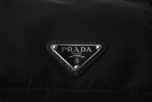PRADA プラダ ウエストバッグ ボディバッグ 2VL056 トライアングルロゴ サフィアーノレザー ブラック シルバー金具 美品 中古 62862