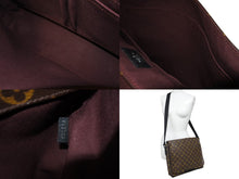 Load image into Gallery viewer, 極美品 LOUIS VUITTON ルイ ヴィトン ディストリクトMM ショルダーバッグ モノグラムマカサー M40934 ブラウン ブラック 中古 62868