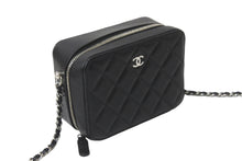 Load image into Gallery viewer, 新品同様 CHANEL シャネル ミニカメラバッグ チェーンショルダーバッグ ココマーク 31番台 AP2426 ブラック キャビアスキン シルバー金具 中古 62877