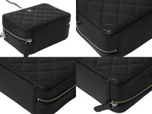 Load image into Gallery viewer, 新品同様 CHANEL シャネル ミニカメラバッグ チェーンショルダーバッグ ココマーク 31番台 AP2426 ブラック キャビアスキン シルバー金具 中古 62877