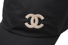 Load image into Gallery viewer, CHANEL シャネル キャップ 帽子 ココマーク 刺繍 調節可能 コットン ブラック ホワイト シルバー金具 良品 中古 62887