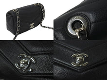 Load image into Gallery viewer, CHANEL シャネル Vステッチ チェーンショルダーバッグ 24番台 ココマーク ネイビー ラムスキン シルバー金具 美品 中古 62893