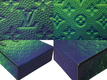Load image into Gallery viewer, 極美品 LOUIS VUITTON ルイヴィトン バッグ サックプラXS イリュージョン 22年コレクション 2way グリーン M81221 レザー 中古 62921