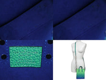 Load image into Gallery viewer, 極美品 LOUIS VUITTON ルイヴィトン バッグ サックプラXS イリュージョン 22年コレクション 2way グリーン M81221 レザー 中古 62921