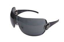 Load image into Gallery viewer, 極美品 CHANEL シャネル サングラス 6028 C.124/87 110 3N 2000&#39;s ココマーク ブラック シルバー金具 中古 62936