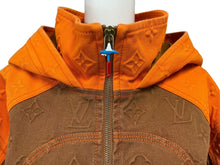 Load image into Gallery viewer, 極美品 LOUIS VUITTON ルイヴィトン モノグラムフーデッドデニムジャケット 21AW RM212 G98 HLA61W ブラウン サイズ46 中古 62949