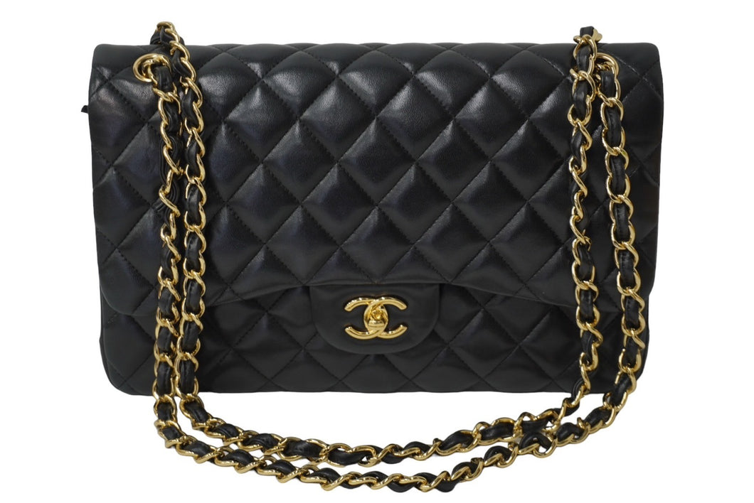 極美品 CHANEL シャネル チェーンショルダーバッグ マトラッセ30 Wフラップ A58600 ブラック 18番台 中古 62961