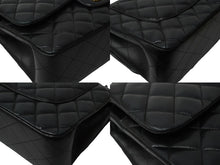 Load image into Gallery viewer, 極美品 CHANEL シャネル チェーンショルダーバッグ マトラッセ30 Wフラップ A58600 ブラック 18番台 中古 62961