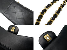 Load image into Gallery viewer, 極美品 CHANEL シャネル チェーンショルダーバッグ マトラッセ30 Wフラップ A58600 ブラック 18番台 中古 62961
