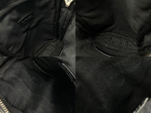 Load image into Gallery viewer, 極美品 BALENCIAGA バレンシアガ ル カゴール ショルダーバッグ ブラック 7190652 シルバー金具 現行 中古 62963