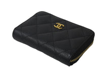 Load image into Gallery viewer, 極美品 CHANEL シャネル マトラッセ コインケース 29番台 AP0216 キャビアスキン ブラック ゴールド金具 中古 62967