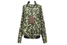 Load image into Gallery viewer, 極美品 LOUIS VUITTON ルイヴィトン モノグラムカモフラージュリバーシブルジャケット村上隆 RM082M MNBS01PL4 サイズ44 中古 62987
