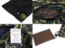 Load image into Gallery viewer, 極美品 LOUIS VUITTON ルイヴィトン モノグラムカモフラージュリバーシブルジャケット村上隆 RM082M MNBS01PL4 サイズ44 中古 62987
