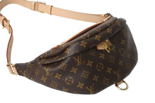 Load image into Gallery viewer, 新品未使用 LOUIS VUITTON ルイヴィトン ボディバッグ M43644 バムバッグ ブラウン モノグラムキャンバス 中古 62989