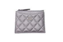 Load image into Gallery viewer, 極美品 CHANEL シャネル カードケース ココマーク AP0219 24番台 キャビアスキン シルバー 中古 63001