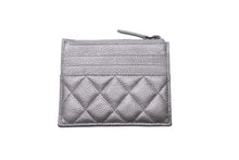 Load image into Gallery viewer, 極美品 CHANEL シャネル カードケース ココマーク AP0219 24番台 キャビアスキン シルバー 中古 63001