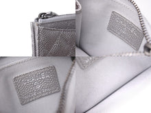 Load image into Gallery viewer, 極美品 CHANEL シャネル カードケース ココマーク AP0219 24番台 キャビアスキン シルバー 中古 63001