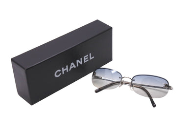 CHANEL シャネル ココマーク サングラス シルバー ブルー グラデーション アイウェア ロゴ 小物 55☐16 4099 美品 中古 63018