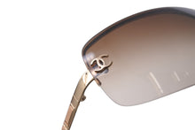 Load image into Gallery viewer, 極美品 CHANEL シャネル サングラス リムレス ココマーク 65▫︎15 120 4113 c.292/13 ブラウン ゴールド金具 中古 63020