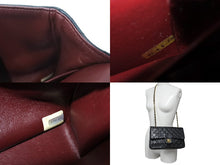 Load image into Gallery viewer, CHANEL シャネル チェーンショルダーバッグ Wフラップ マトラッセ25 ラムスキン 2番台 ブラック ゴールド金具 美品 中古 63027