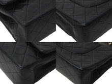 Load image into Gallery viewer, CHANEL シャネル チェーンショルダーバッグ Wフラップ マトラッセ25 ラムスキン 2番台 ブラック ゴールド金具 美品 中古 63027