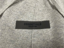 Load image into Gallery viewer, ESSENTIALS エッセンシャルズ ハーフパンツ 1977ロゴ スウェットショーツ グレー サイズXL コットン 美品 中古 63071