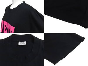 VETEMENTS ヴェトモン 23SS ユーズド加工ロゴ エンボスプリントTシャツ 23SS ブラック サイズS UE63TR740B 美品 中古 63075 