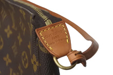 Load image into Gallery viewer, LOUIS VUITTON ルイヴィトン アクセサリーポーチ ポシェットアクセソワール M51980 モノグラム 美品 中古 63109