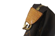 Load image into Gallery viewer, LOUIS VUITTON ルイヴィトン モノグラム アクセサリーポーチ ポシェットアクセソワール M51980 ブラウン 美品 中古 63110