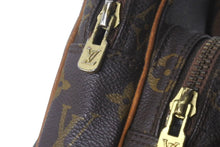 Load image into Gallery viewer, LOUIS VUITTON ルイヴィトン モノグラム ミニアマゾン ショルダーバッグ M45238 キャンバス ブラウン 中古 63115