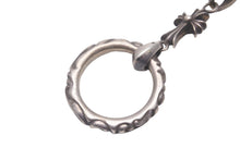 Load image into Gallery viewer, CHROME HEARTS クロムハーツ ネックレス サングラスホルダー アイウェアループ スクロールバンド ベイビーファット シルバー925 美品 中古 63125