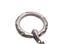 Load image into Gallery viewer, CHROME HEARTS クロムハーツ ネックレス サングラスホルダー アイウェアループ スクロールバンド ベイビーファット シルバー925 美品 中古 63125