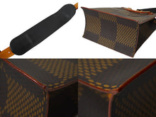 Load image into Gallery viewer, 新品同様 LOUIS VUITTON ルイヴィトン NIGO ダミエ ジャイアント LVスクエアード N40355 ミニトート 2020AW ブラウン 中古 63131