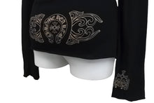 Load image into Gallery viewer, CHROME HEARTS クロムハーツ アームクロス デザイン Vネック 長袖Ｔシャツ ブラック ロゴ サイズS 美品 中古 63133