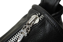 Load image into Gallery viewer, 極美品 新型 CHROME HEARTS クロムハーツ タイニー ソフトショルダーバッグ ダガーファスナー ブラック 中古 63168