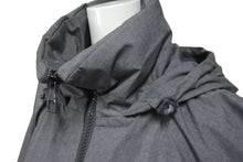 Load image into Gallery viewer, 新品未使用 LOUIS VUITTON ルイヴィトン ジャケット フラッグパッチ RW192 PUO HHB99W メタリック サイズ52 グレー 中古 63182