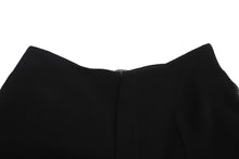 Load image into Gallery viewer, CHANEL シャネル 紙タグ サイドライン ロゴ ワイドパンツ ウール P05760 ココマークボタン ブラック 美品 中古 63192