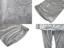 Load image into Gallery viewer, CHANEL シャネル ココマーク 長袖Tシャツ オールインワン セットアップ P43485K04412 AW002 グレー シルバー金具 美品 中古 63194