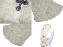 Load image into Gallery viewer, CHROME HEARTS クロムハーツ ネックウォーマー マフラー フィリグリークロス クロスパッチケーブルニット ホワイト 美品 中古 63197