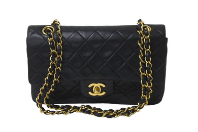 CHANEL シャネル Wフラップ マトラッセ チェーン ショルダーバッグ 23cm 4番台 ラムスキン ブラック ゴールド金具 美品 中古 63468