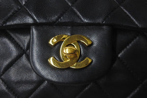 CHANEL シャネル Wフラップ マトラッセ チェーン ショルダーバッグ 23cm 4番台 ラムスキン ブラック ゴールド金具 美品 中古 63468