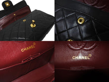 Load image into Gallery viewer, CHANEL シャネル Wフラップ マトラッセ チェーン ショルダーバッグ 23cm 4番台 ラムスキン ブラック ゴールド金具 美品 中古 63468