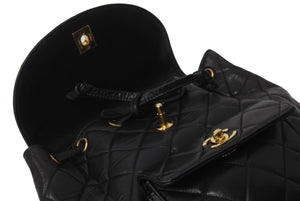 CHANEL シャネル マトラッセ リュック Wココマーク バックパック ココマーク 2番台 1993年 ラムスキン ブラック ゴールド金具 良品 中古 63472
