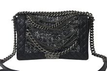 Load image into Gallery viewer, CHANEL シャネル ボーイシャネル ショルダーバッグ ワンショルダー A67920 18番台 ブラック シルバー金具 美品 中古 63484