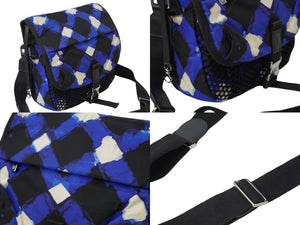 CHANEL シャネル エアライン ショルダーバック メッセンジャーバッグ A93385 ブルー ブラック ホワイト シルバー金具 中古 63485
