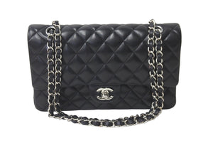 極美品 CHANEL マトラッセWフラップチェーンショルダー 23番台 25cm ショルダーバッグ ブラック シルバー金具 ラムスキン 中古 63486