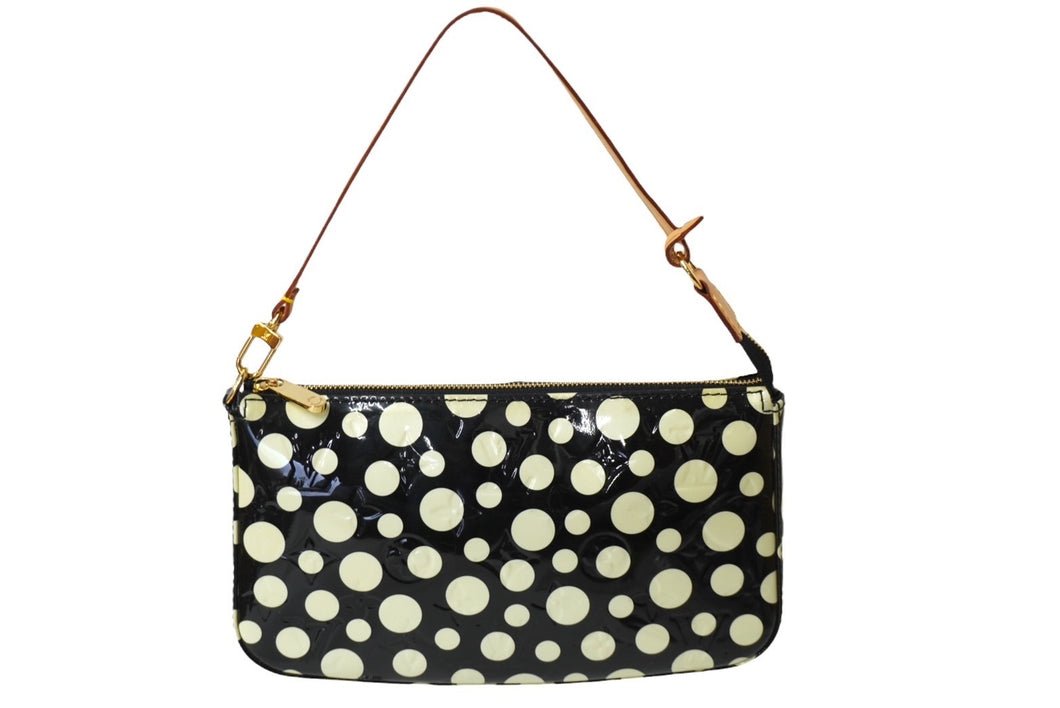 LOUIS VUITTON ルイヴィトン ポシェット アクセソワール ヴェルニ ドット インフィニティ M91427 ゴールド金具 美品 中古 63487