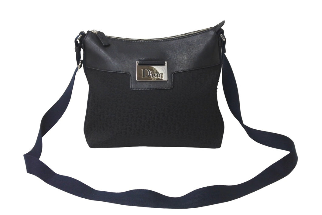 Christian Dior クリスチャンディオール ストリートシック ショルダーバッグ ブラック キャンバス レザー ロゴ 美品 中古 63499